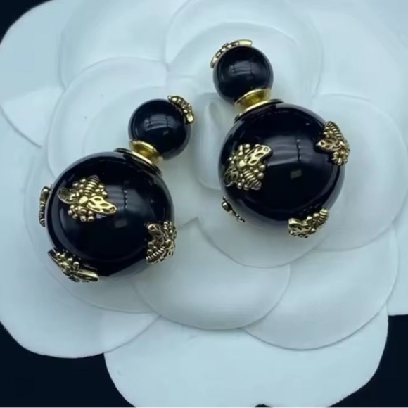 Vintage Honeybee Pearl Elegant Black Gold Earrings - Picture 1 of 5